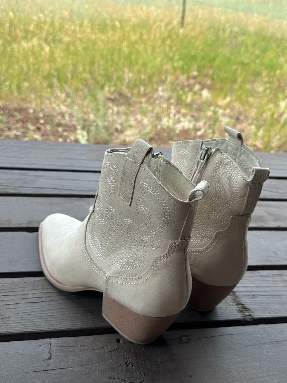 Dolce Vita Shania Western Boot in Ivory Nubuck New! - Picture 9 of 13